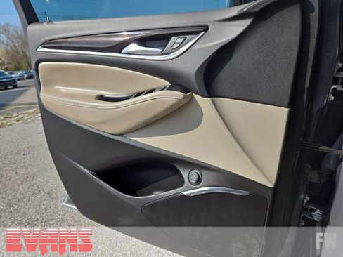 Used 2019 Buick Enclave Essence FWD image 14