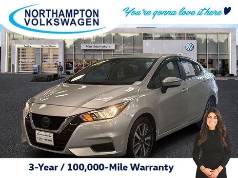 Used 2020 Nissan Versa SV w/ Trunk Package image 1