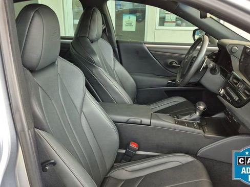 Used 2022 Lexus ES 300h F Sport FWD image 52
