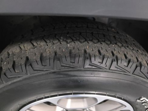 Used 2022 Jeep Cherokee Trailhawk w/ Sun, Sound & Nav Group image 12