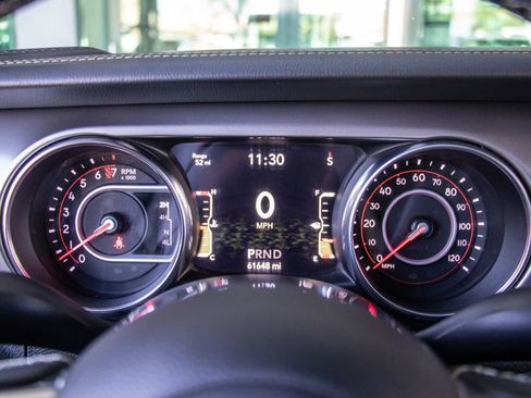 Used 2020 Jeep Gladiator Rubicon AWD/4WD image 15