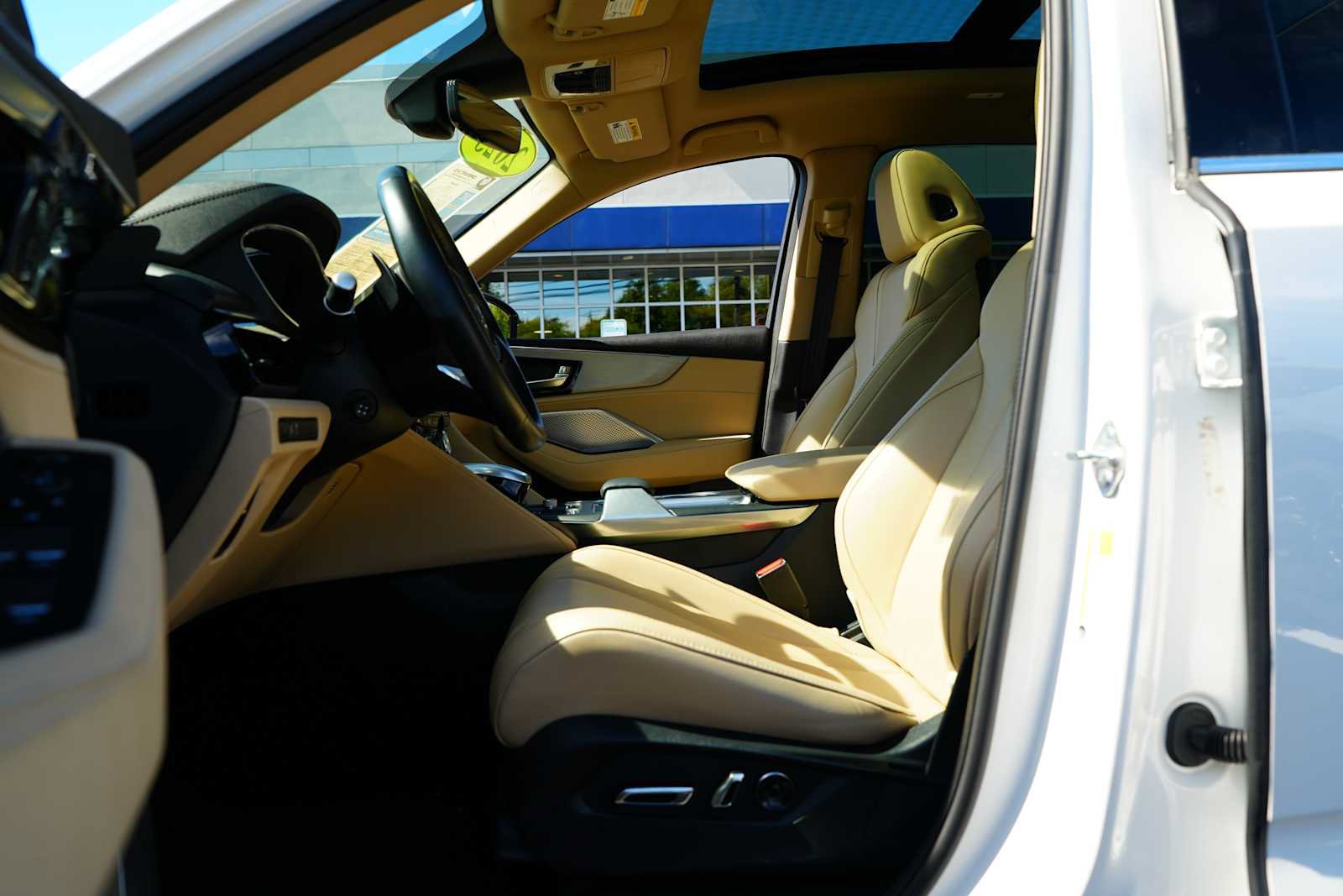 Used 2023 Acura MDX SH-AWD image 13