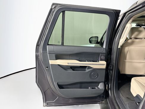 Used 2024 Ford Expedition Max Limited image 26