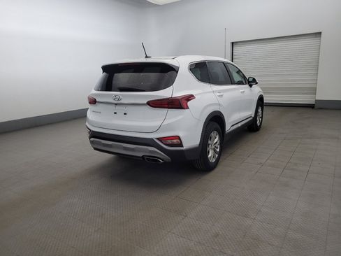 Used 2019 Hyundai Santa Fe SE image 9
