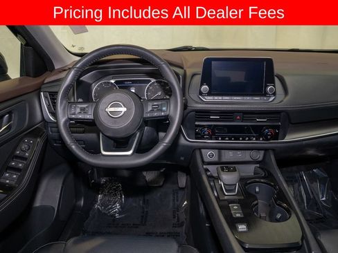 Certified 2023 Nissan Rogue SV w/ SV Premium B Package FWD image 7