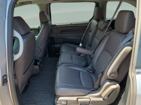Used 2022 Honda Odyssey EX-L image 9