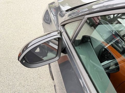 Used 2023 Volkswagen GTI 40th Anniversary Edition image 34