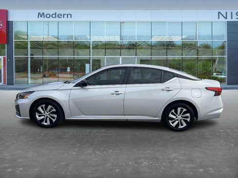 Certified 2025 Nissan Altima 2.5 S image 8