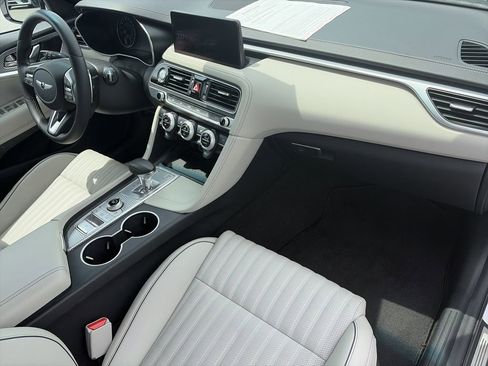 Used 2023 Genesis G70 2.0T w/ Sport Prestige Package RWD image 32