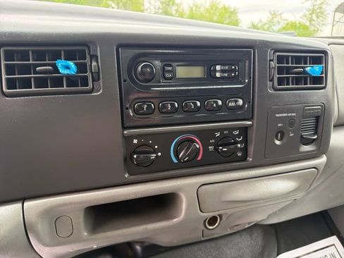 Used 2003 Ford F350 XL AWD/4WD image 17