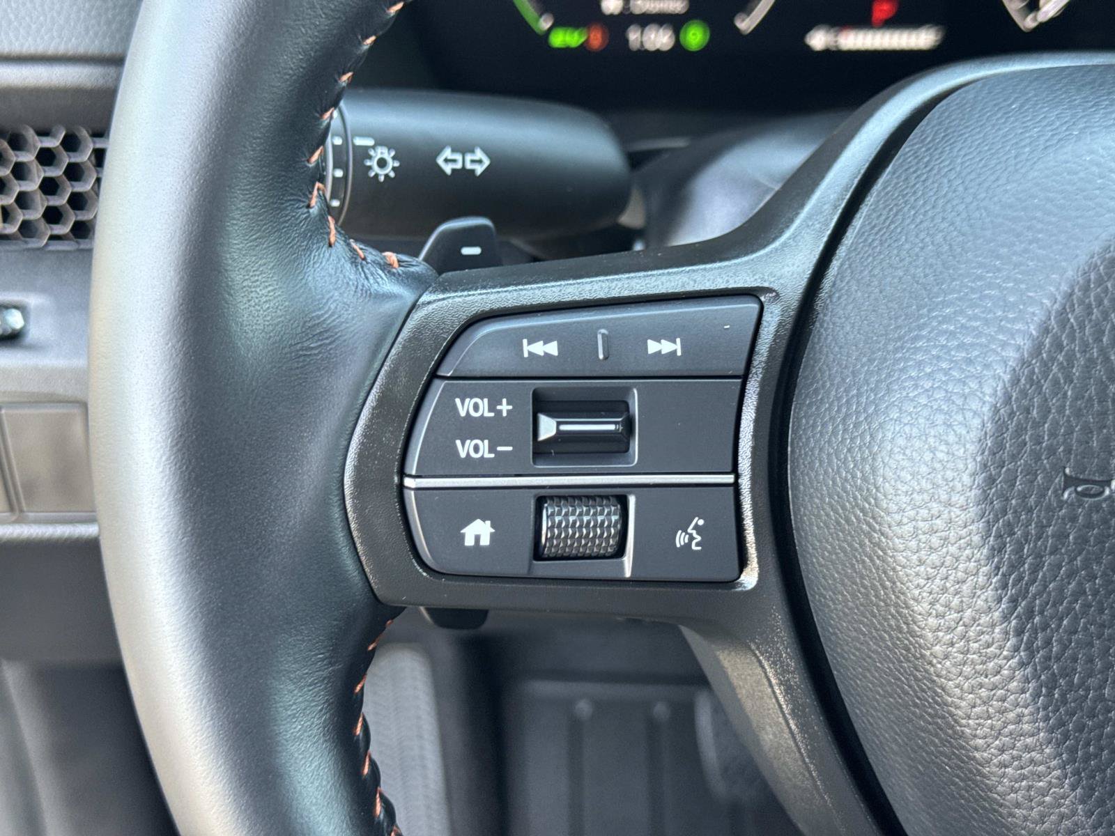 Certified 2025 Honda CR-V Sport-L image 11