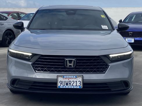 Used 2025 Honda Accord Sport image 2