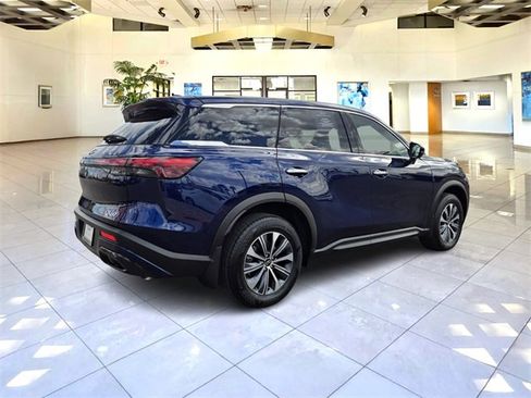 Certified 2025 INFINITI QX60 Pure image 7