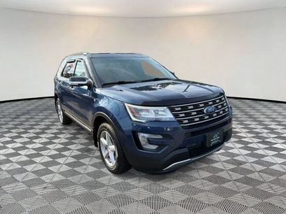 Used 2017 Ford Explorer XLT w/ Equipment Group 202A