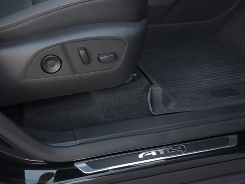 Used 2024 GMC Acadia AT4 w/ LPO, Floor Liner Package image 43