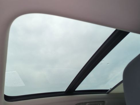 New 2026 Volvo XC90 B5 Plus image 18