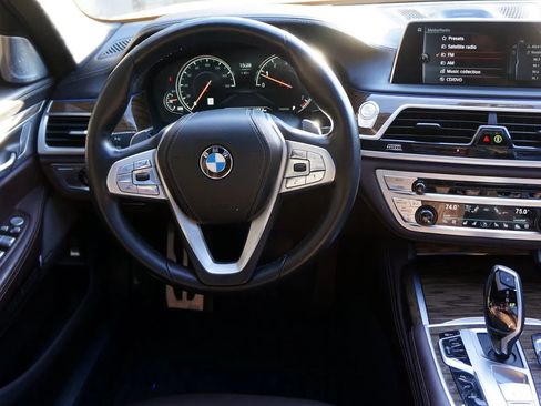 Used 2016 BMW 750i xDrive 750i xDrive Sedan 4D image 22
