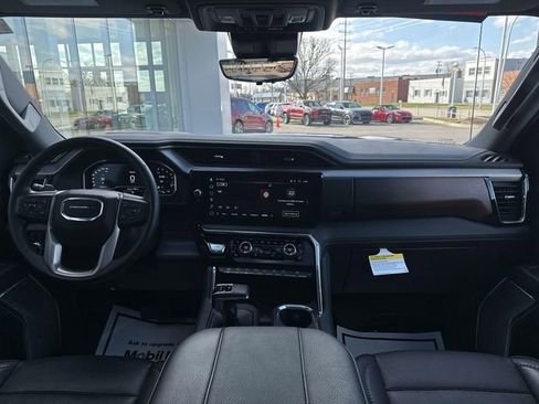 Used 2024 GMC Sierra 1500 Denali w/ Denali Reserve Package AWD/4WD image 37