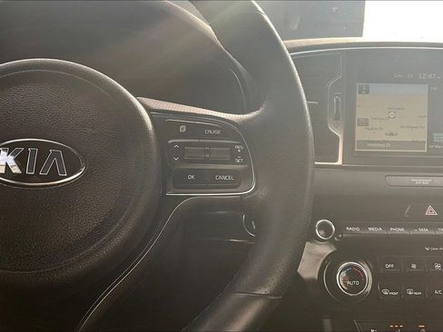 Used 2017 Kia Sportage SX image 14