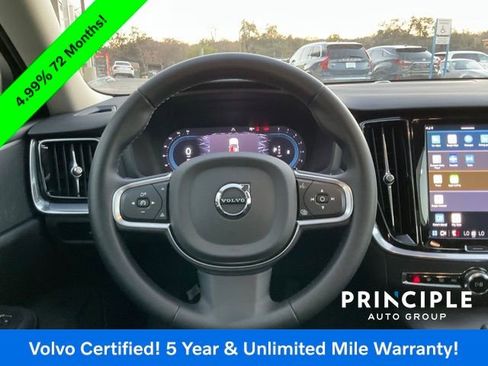 Certified 2025 Volvo S60 B5 Core image 22