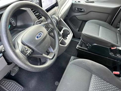 Used 2022 Ford Transit 350 XLT image 4