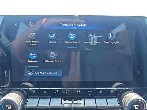 Used 2024 Chevrolet Colorado ZR2 w/ ZR2 Convenience Package III AWD/4WD image 36