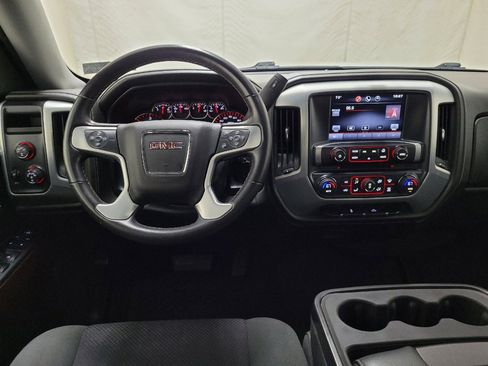 Used 2015 GMC Sierra 1500 SLE w/ SLE Value Package AWD/4WD image 22