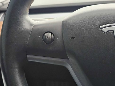 Used 2018 Tesla Model 3 Long Range image 34