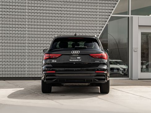 Certified 2023 Audi Q3 2.0T Premium Plus w/ Premium Plus Package AWD/4WD image 26