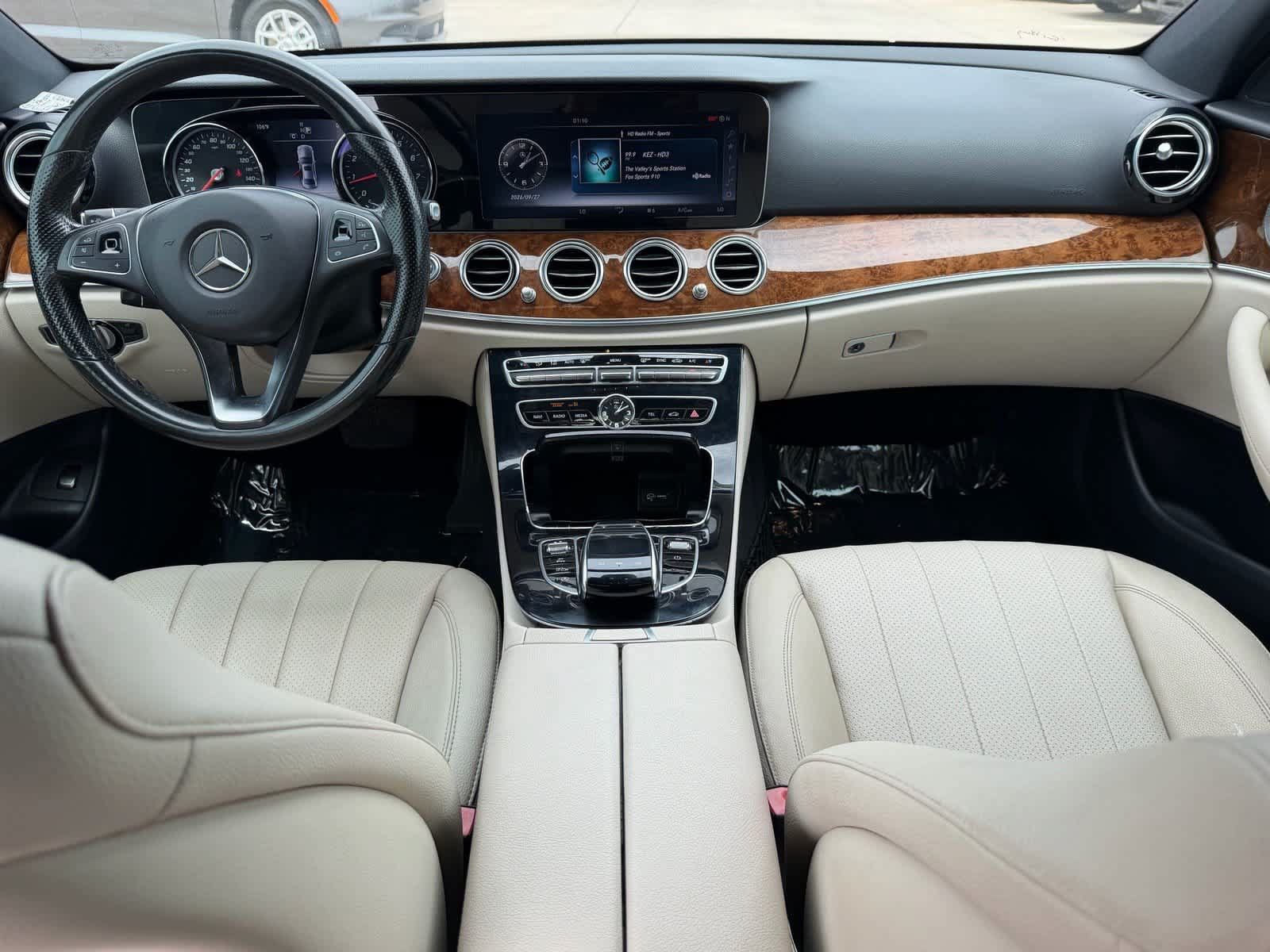 Used 2017 Mercedes-Benz E 300 image 19