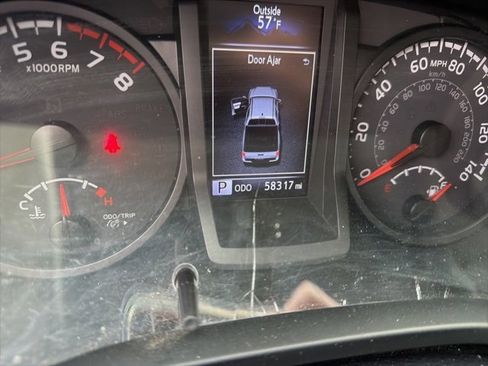 Used 2021 Toyota Tacoma SR image 7