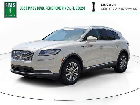 Certified 2023 Lincoln Nautilus FWD image 1