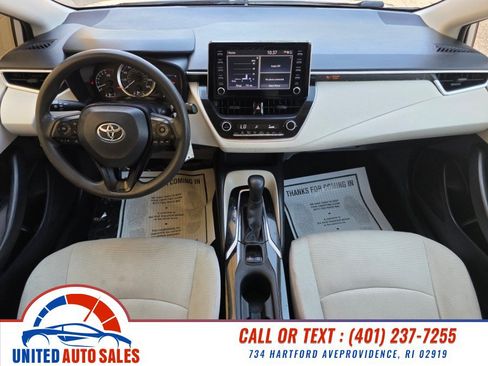Used 2020 Toyota Corolla LE FWD image 13