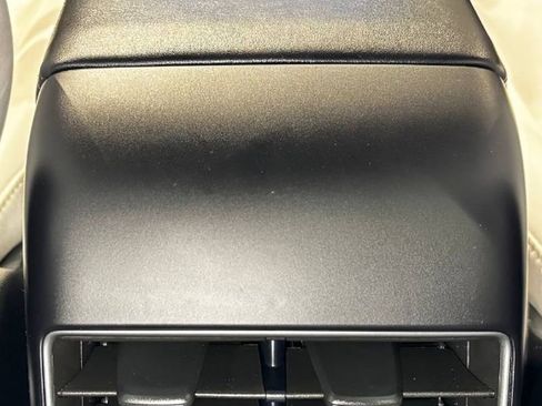 Used 2023 Tesla Model 3 Standard Range image 35