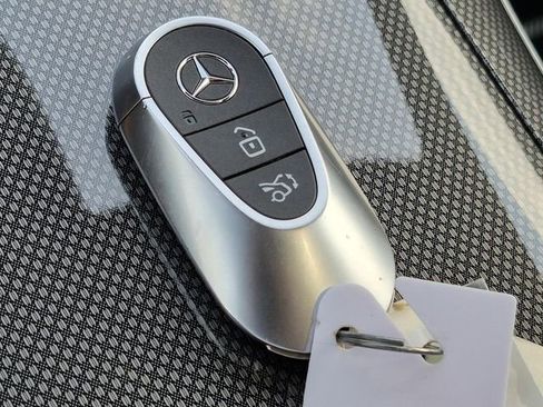 Certified 2026 Mercedes-Benz GLC 300 image 36