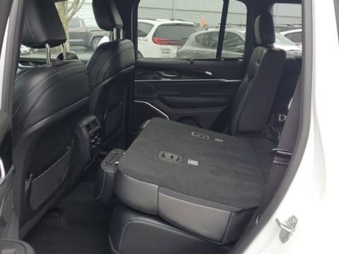 Certified 2022 Jeep Grand Cherokee Trailhawk w/ Advanced Protech Group II image 28