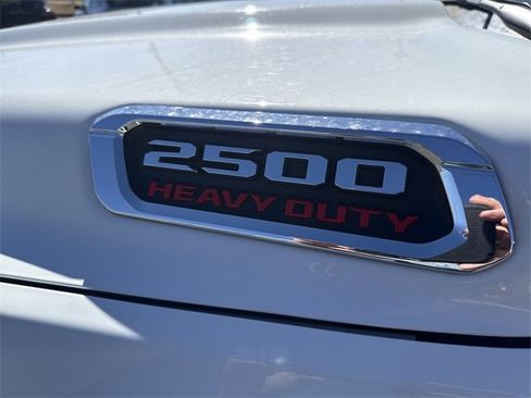 Used 2024 RAM 2500 Laramie image 10