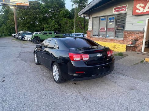 Used 2015 Chevrolet Malibu LT FWD image 3