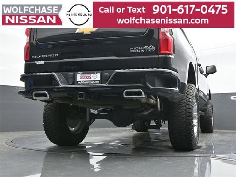 Used 2022 Chevrolet Silverado 1500 High Country w/ High Country Premium Package image 26