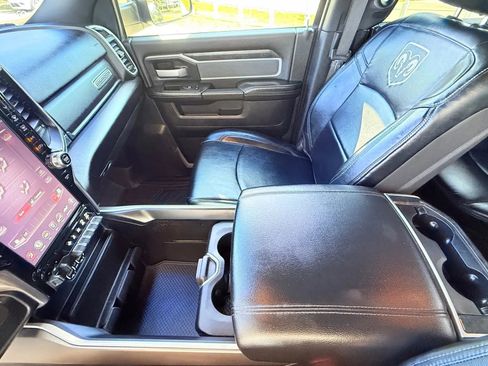 Used 2021 RAM 2500 Big Horn w/ Level 1 Equipment Group image 14