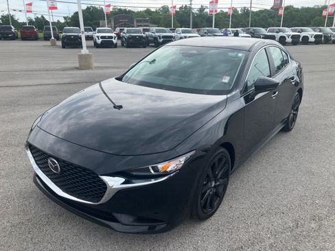 Used 2025 MAZDA MAZDA3 s FWD image 3