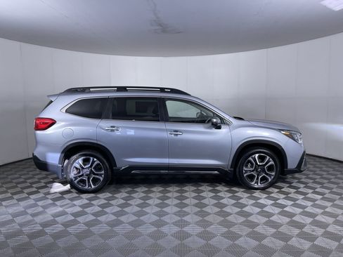 Used 2023 Subaru Ascent Limited w/ Technology Package image 10