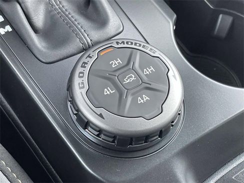 New 2025 Ford Bronco Badlands image 22