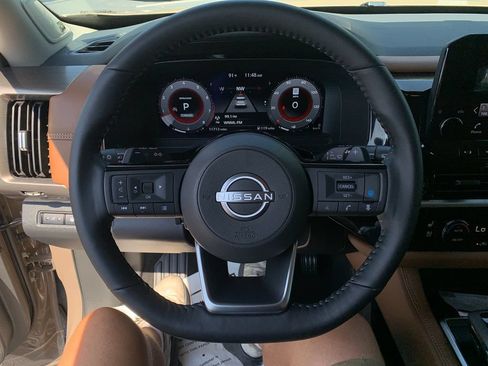 Certified 2024 Nissan Pathfinder Platinum w/ Cargo Package FWD image 19