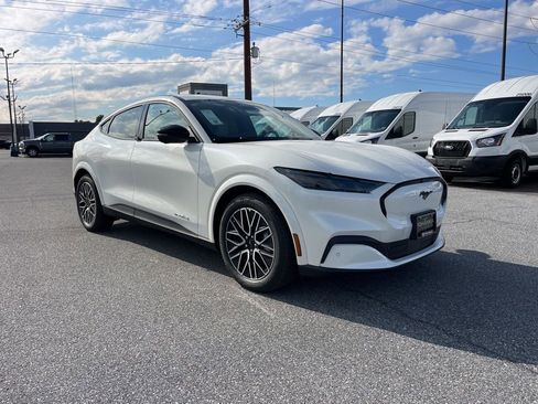 New 2025 Ford Mustang Mach-E Premium AWD/4WD image 4