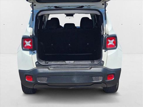 Used 2021 Jeep Renegade Sport w/ Sport Appearance Group image 6