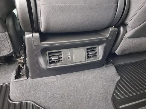 Used 2025 Chevrolet Silverado 1500 Custom Trail Boss AWD/4WD image 7