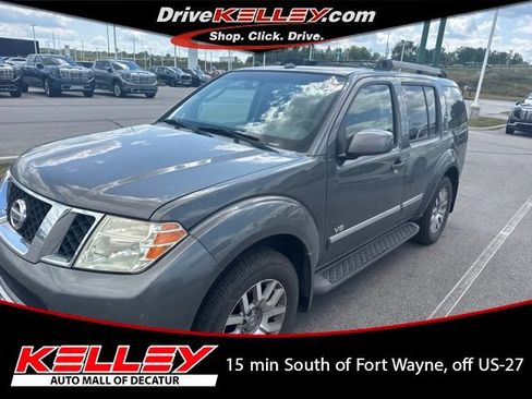 Used 2008 Nissan Pathfinder LE w/ Navigation Pkg AWD/4WD image 1