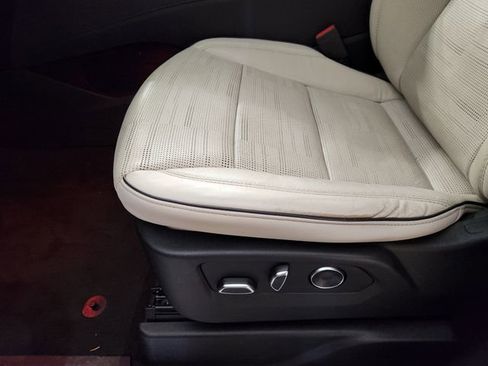 Used 2021 Cadillac Escalade Sport w/ Driver Assist Tech Package image 25