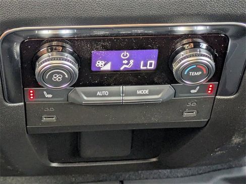 New 2025 GMC Yukon XL Denali w/ Sun & Power Step Package image 20